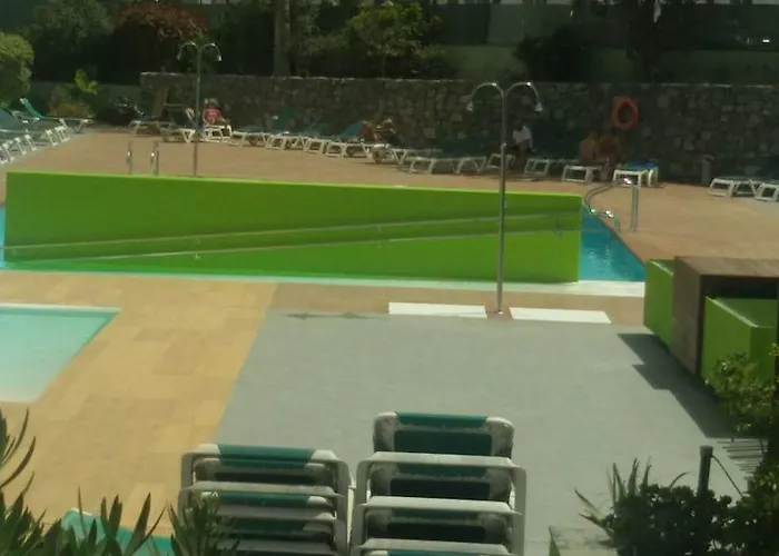 Aguacates Hotell 2*