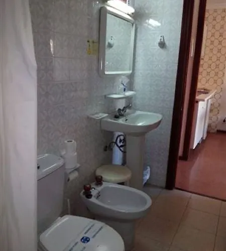 Hotell Aguacates 2*